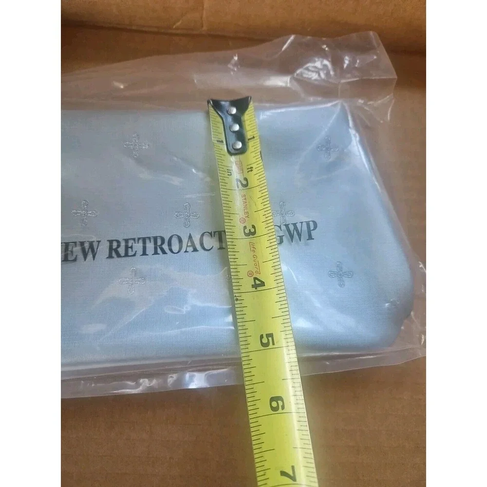 Avon ANEW Retroactive GWP Silver‎ Makeup Bag c2000